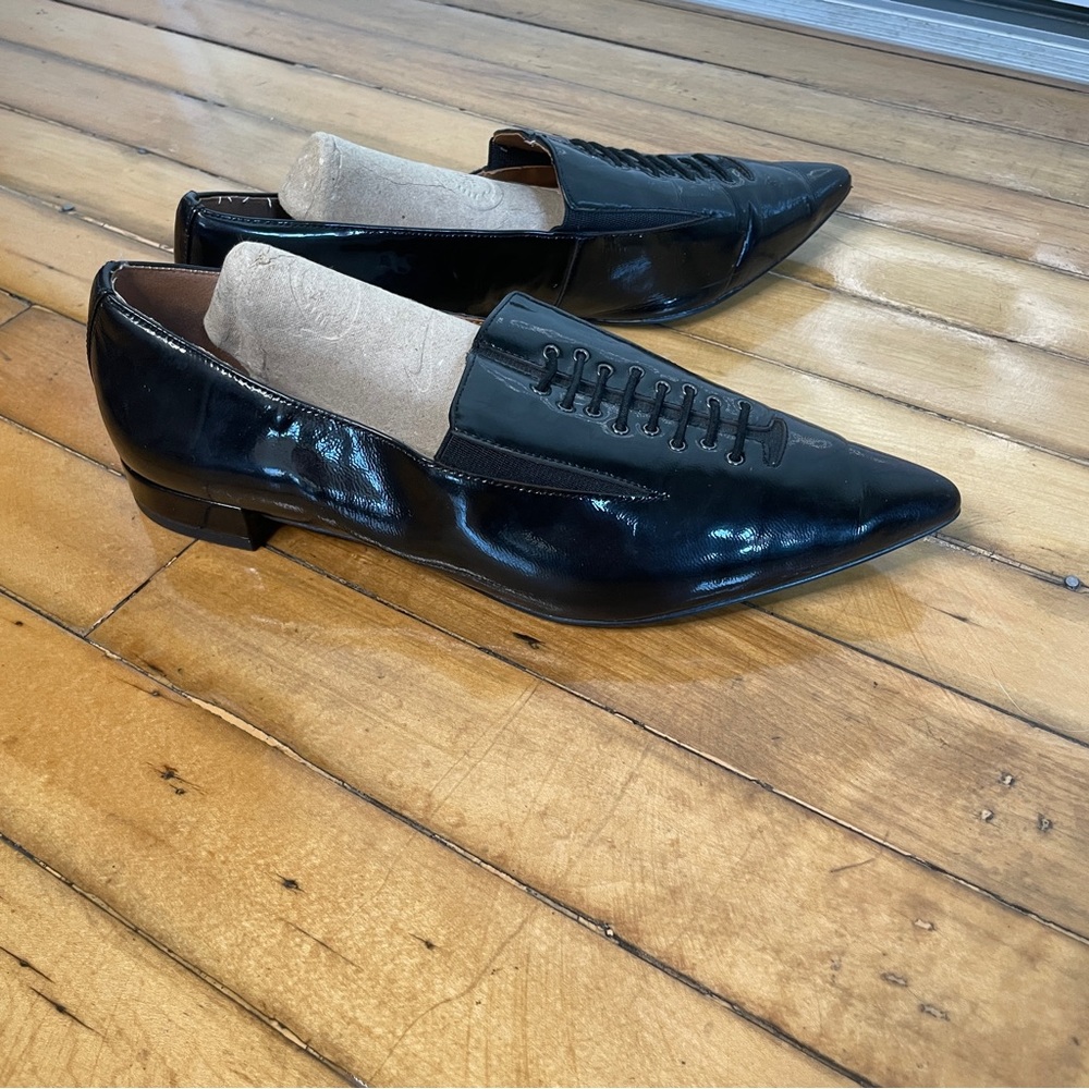 Halston “Ronda” Flats - Picture 11 of 13